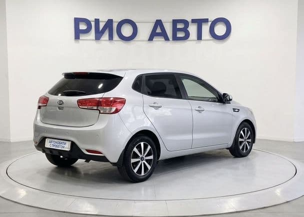 Kia Rio — фото 3