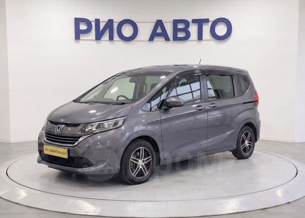 Honda Freed+ — фото 1